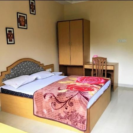 Jewel Resort Lonavala Eksteriør billede