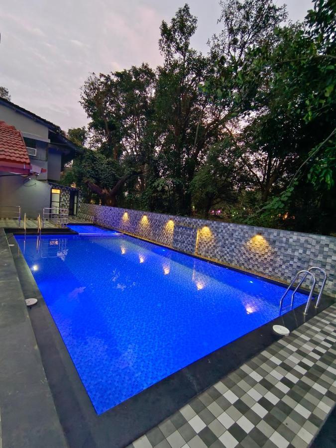 Jewel Resort Lonavala Eksteriør billede