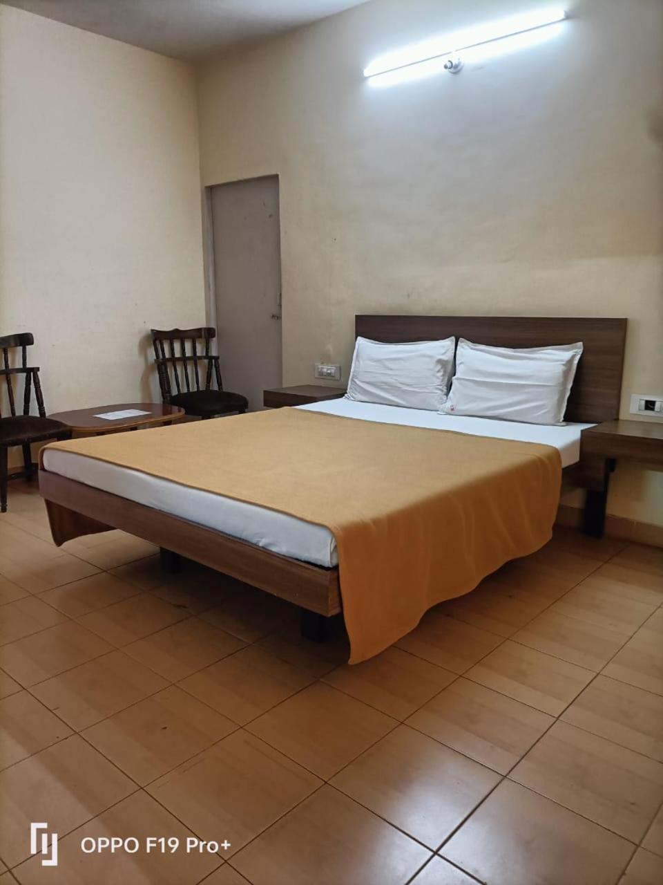 Jewel Resort Lonavala Eksteriør billede